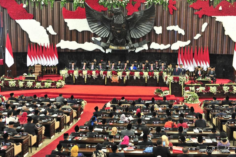 Pasangan Presiden Joko Widodo (Jokowi) dan Wakil Presiden K.H. Ma’ruf Amin Resmi Memimpin Republik Indonesia